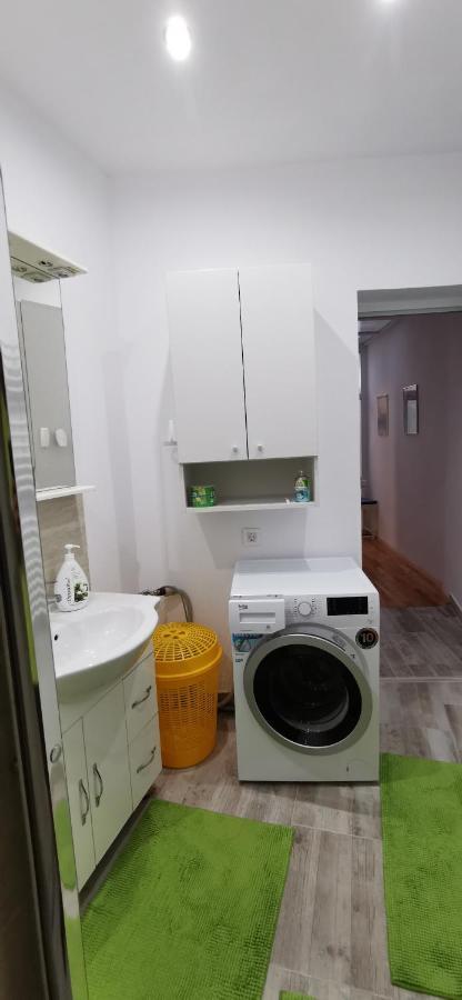 Center Haus Apartment บูคาเรสต์ ภายนอก รูปภาพ