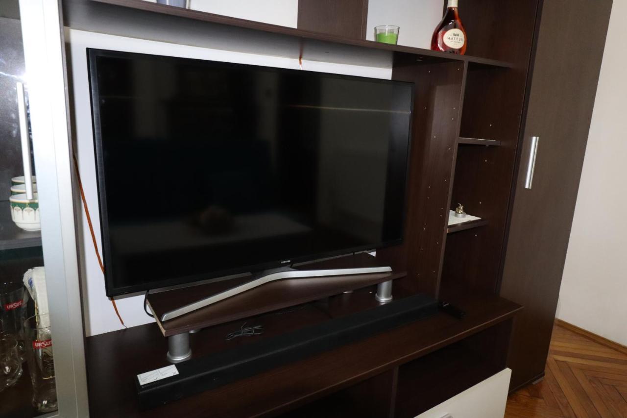 Center Haus Apartment บูคาเรสต์ ภายนอก รูปภาพ